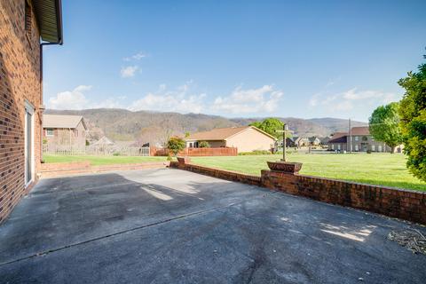 1005 7th Street Erwin Tn 37650, Erwin, TN 37650 photo 16
