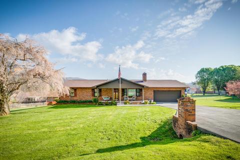 1005 7th Street Erwin Tn 37650, Erwin, TN 37650 photo 3
