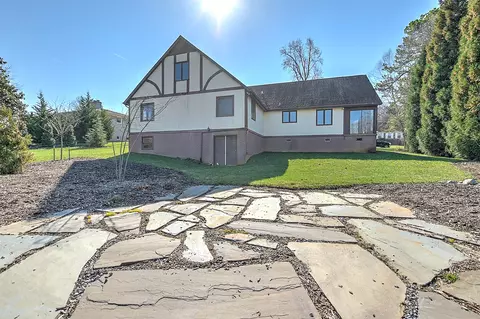 307 Ivanhoe Drive Johnson City Tn 37601, Johnson City, TN 37601 photo 10