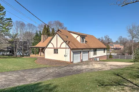 307 Ivanhoe Drive Johnson City Tn 37601, Johnson City, TN 37601 photo 47
