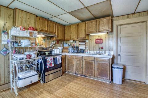 201 Hemlock Glade Spring Va 24340, Glade Spring, VA 24340 photo 16