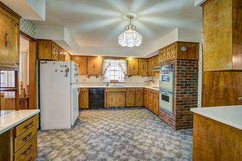 1323 Suncrest Drive Gray Tn 37615, Gray, TN 37615 photo 9