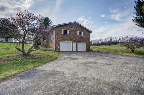 1323 Suncrest Drive Gray Tn 37615, Gray, TN 37615 photo 3