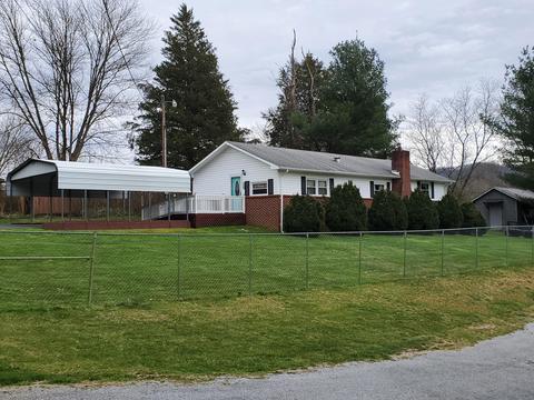 370 Wolfe Gilbert Road Dryden Va 24243, Dryden, VA 24243 photo 2