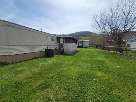 122 Gentry Street Erwin Tn 37650, Erwin, TN 37650 photo 9