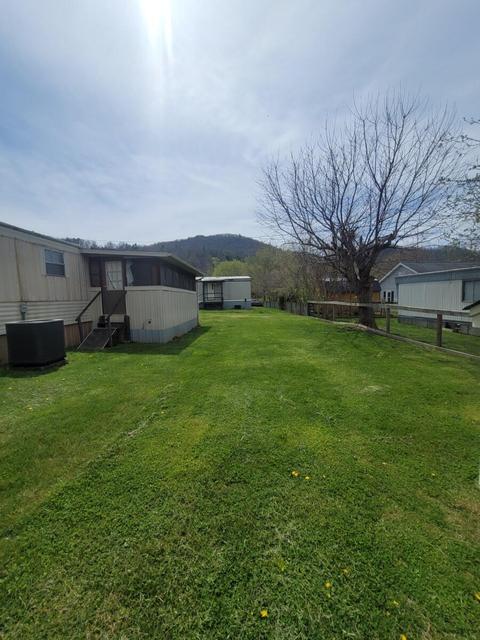 122 Gentry Street Erwin Tn 37650, Erwin, TN 37650 photo 6