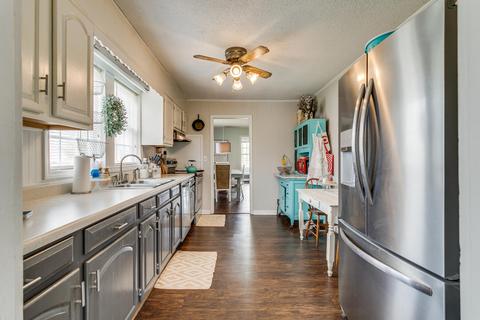350 Mountainview Street Erwin Tn 37650, Erwin, TN 37650 photo 14