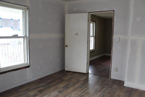 306 E Chestnut Street Johnson City Tn 37601, Johnson City, TN 37601 photo 2