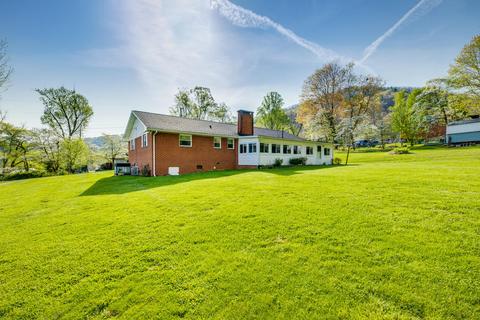 203 Luttrell Street Erwin Tn 37650, Erwin, TN 37650 photo 36