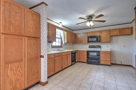 250 Sunset Drive Abingdon Va 24210, Abingdon, VA 24210 photo 10
