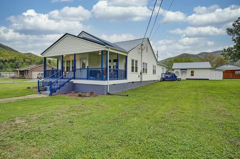207 Mountain View Drive Hampton Tn 37658, Hampton, TN 37658 photo 3