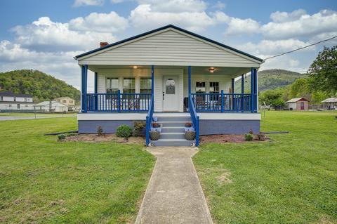 207 Mountain View Drive Hampton Tn 37658, Hampton, TN 37658 photo 2