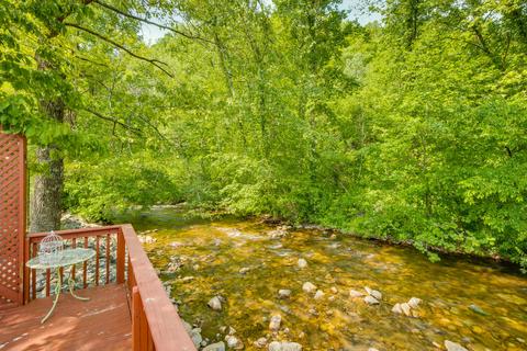 625 Swimming Pool Road Hampton Tn 37658, Hampton, TN 37658 photo 25