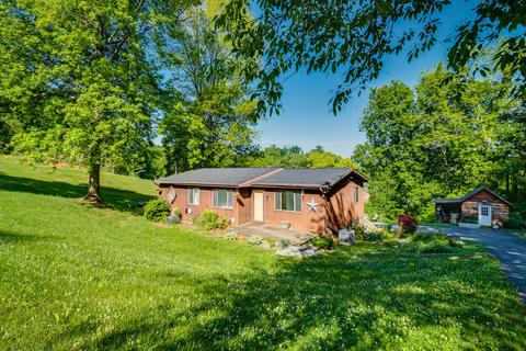 180 Diana Avenue Erwin Tn 37650, Erwin, TN 37650 photo 2