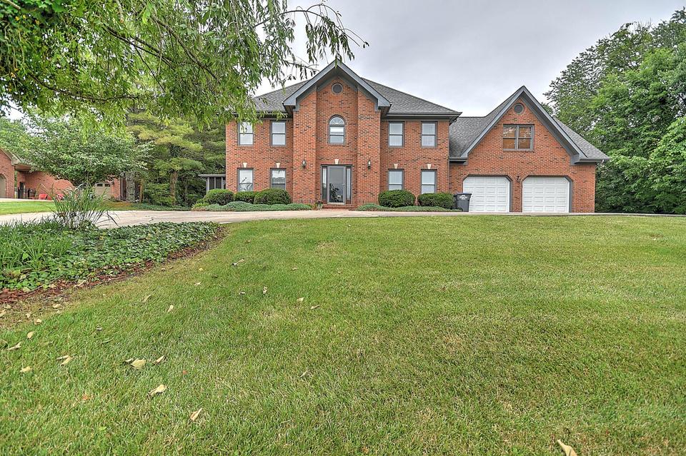1000 Rotherwood Drive, Kingsport, TN 37660 69 Photos Movoto