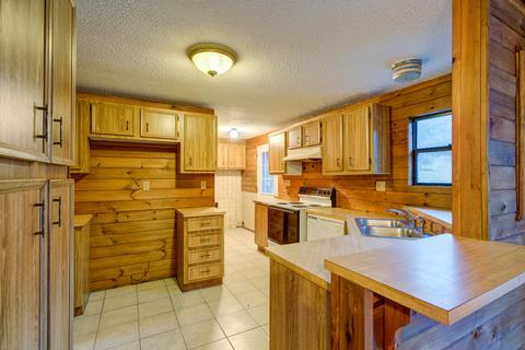 763 First Avenue Hampton Tn 37658, Hampton, TN 37658 photo 7