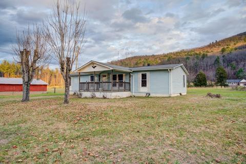 763 First Avenue Hampton Tn 37658, Hampton, TN 37658 photo 2