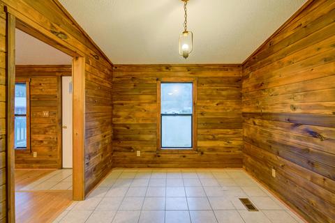 763 First Avenue Hampton Tn 37658, Hampton, TN 37658 photo 12