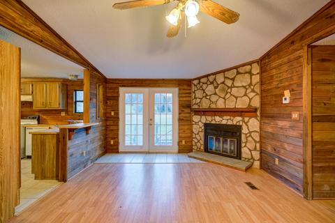 763 First Avenue Hampton Tn 37658, Hampton, TN 37658 photo 6