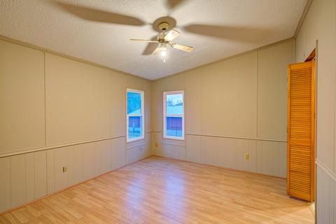 763 First Avenue Hampton Tn 37658, Hampton, TN 37658 photo 14
