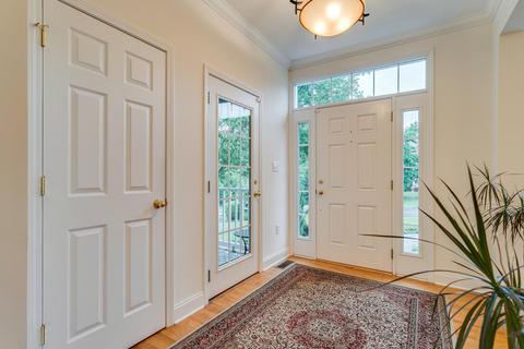 137 Queensgate Bristol Tn 37620, Bristol, TN 37620 photo 8