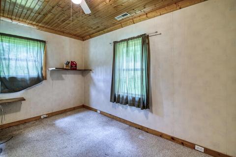 301 Piney Grove Road Hampton Tn 37658, Hampton, TN 37658 photo 12