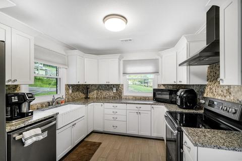 275 Pine Circle Dr Bristol Va 24201, Bristol, VA 24201 photo 3
