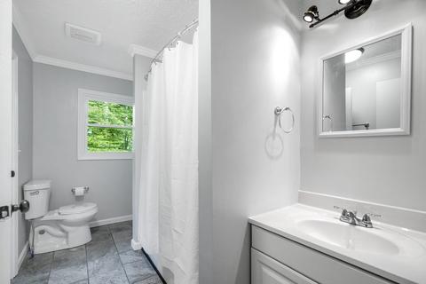 275 Pine Circle Dr Bristol Va 24201, Bristol, VA 24201 photo 7