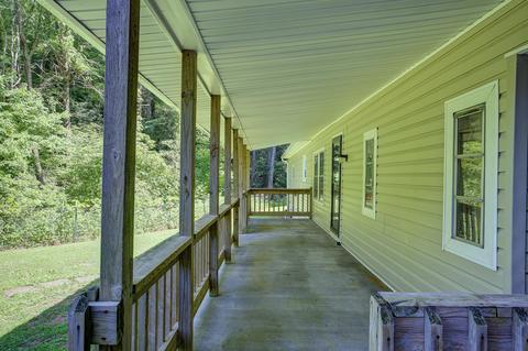 104 Tolley Lane Erwin Tn 37650, Erwin, TN 37650 photo 4