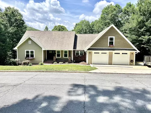 636 Ash Street Erwin Tn 37650, Erwin, TN 37650 photo 1