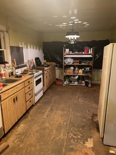 322 Tucker Street Erwin Tn 37650, Erwin, TN 37650 photo 4