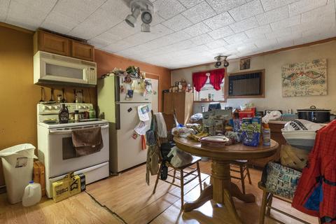 105 Tipton Street, Erwin, TN 37650 photo 3
