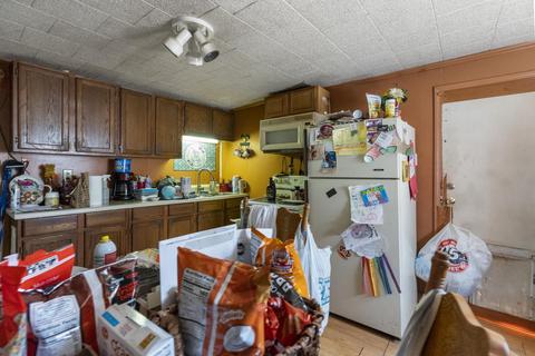 105 Tipton Street, Erwin, TN 37650 photo 5