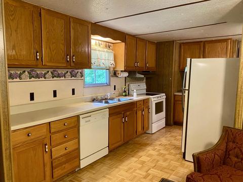 459 Simerly Creek Road Hampton Tn 37658, Hampton, TN 37658 photo 4