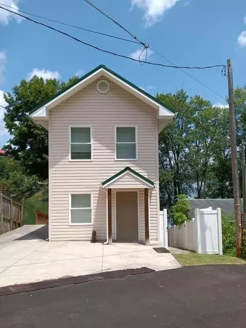 140 Lin Snyder Road Johnson City Tn 37615, Johnson City, TN 37615 photo 2