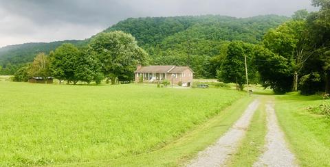215 Pat Tilson Lane Erwin Tn 37650, Erwin, TN 37650 photo 2