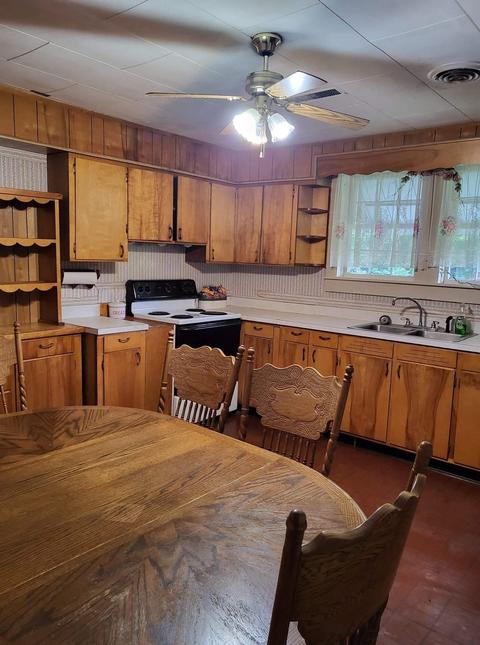 5303 Flat Gap Road Pound Va 24279, Pound, VA 24279 photo 10