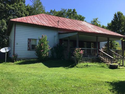 5303 Flat Gap Road Pound Va 24279, Pound, VA 24279