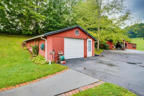 121 Old County Road Hampton Tn 37658, Hampton, TN 37658 photo 50