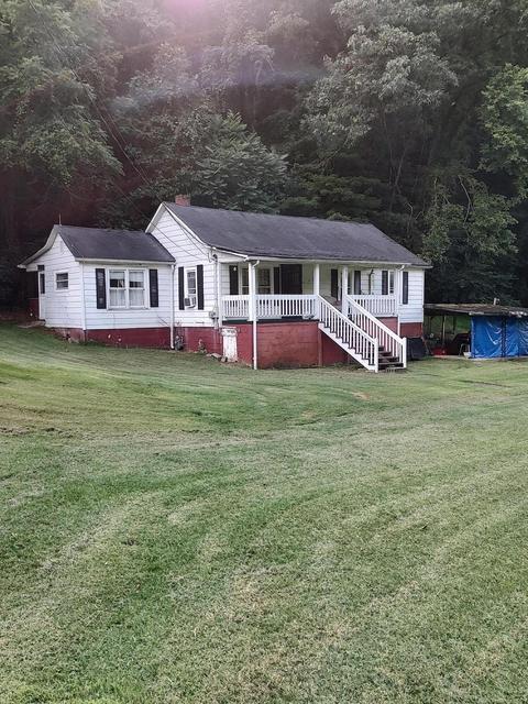 1047 Independence Avenue Mount Carmel Tn 37645, Mount Carmel, TN 37645