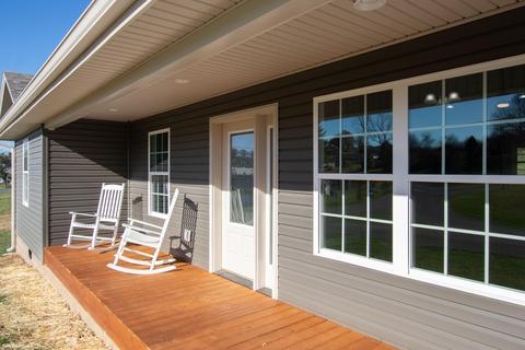 120 Stadium Street Glade Spring Va 24340, Glade Spring, VA 24340 photo 2