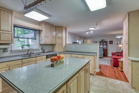 121 Maxwell Drive Bristol Tn 37620, Bristol, TN 37620 photo 12