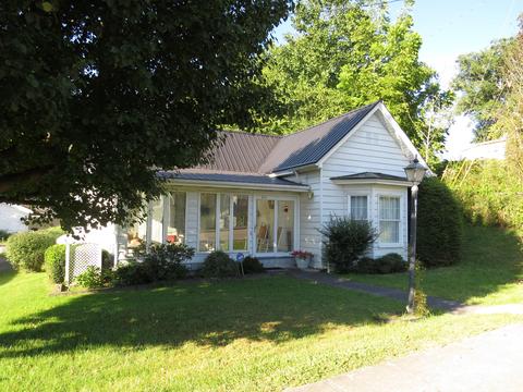 711 E Front Street Coeburn Va 24230, Coeburn, VA 24230 photo 1
