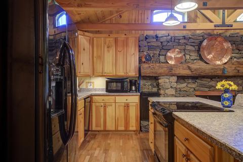 212 Bumpus Cove Road Erwin Tn 37650, Erwin, TN 37650 photo 7