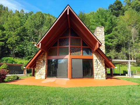 175 White Street Erwin Tn 37650, Erwin, TN 37650