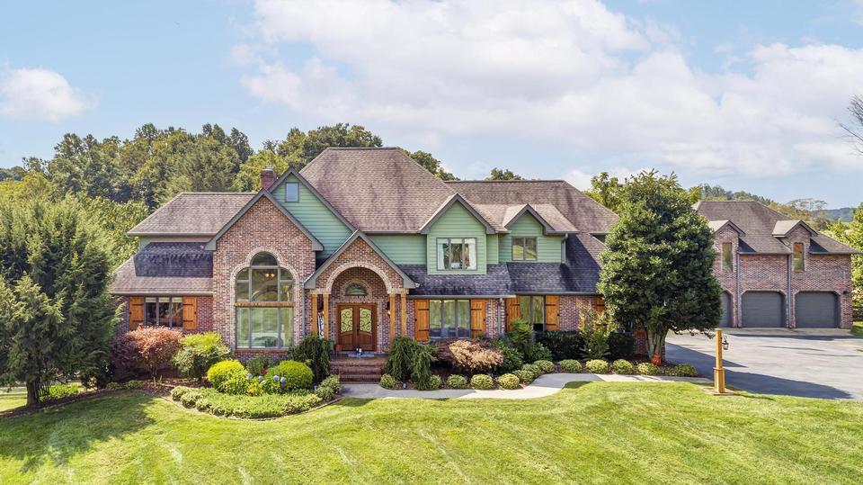 171 Richland Heights Rd, Johnson City, TN 37615 68 Photos MLS 9943760 Movoto