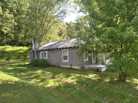 311 Tipton Street Erwin Tn 37650, Erwin, TN 37650 photo 3