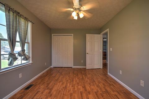 330 Pine Street Greeneville Tn 37745, Greeneville, TN 37745 photo 14