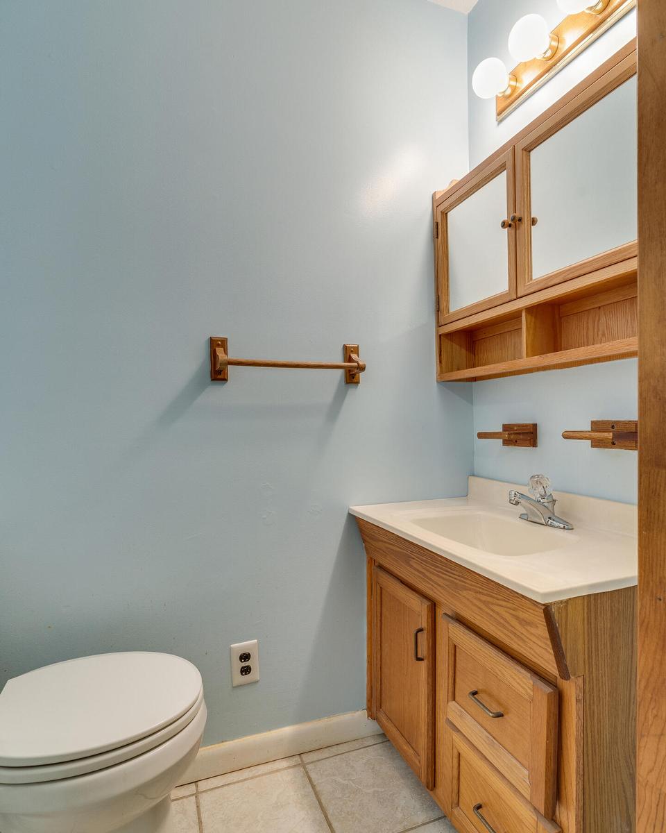  604 Meadowview Drive Johnson City Tn 37604, Johnson City, TN 37604 photo 17