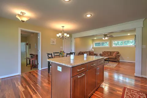 24283 Junction Drive Bristol Va 24202, Bristol, VA 24202 photo 10
